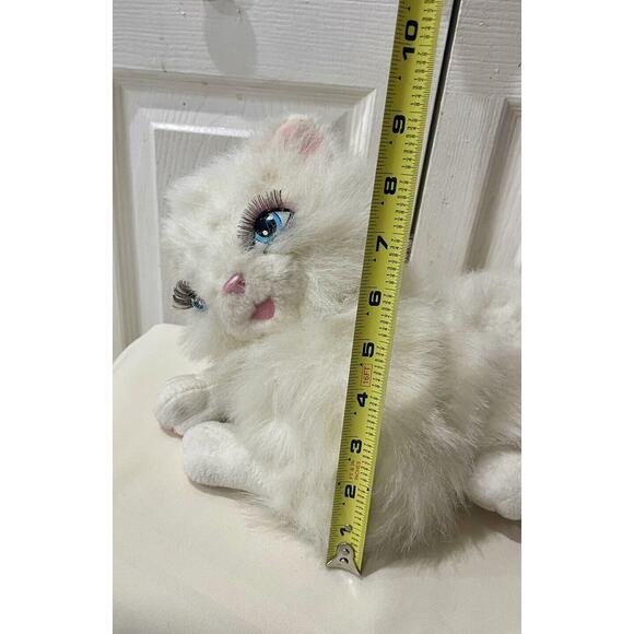 Mattel vintage 2004 SERAPHINA THE CAT FROM BARBIE TALKING CAT RARE COLLECTIBLE - Picture 2 of 10